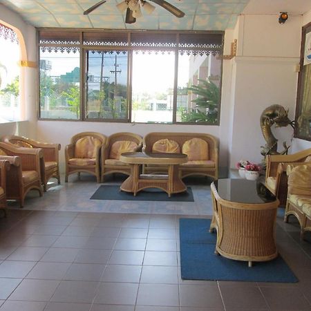 Royal Jommanee Hotel Nongkhai Нонгкхай Екстер'єр фото