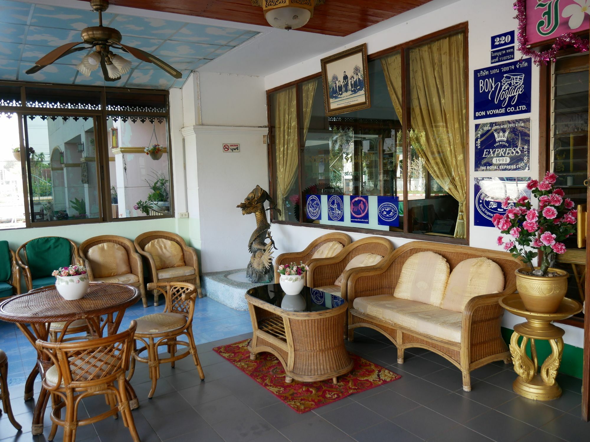 Royal Jommanee Hotel Nongkhai Нонгкхай Екстер'єр фото